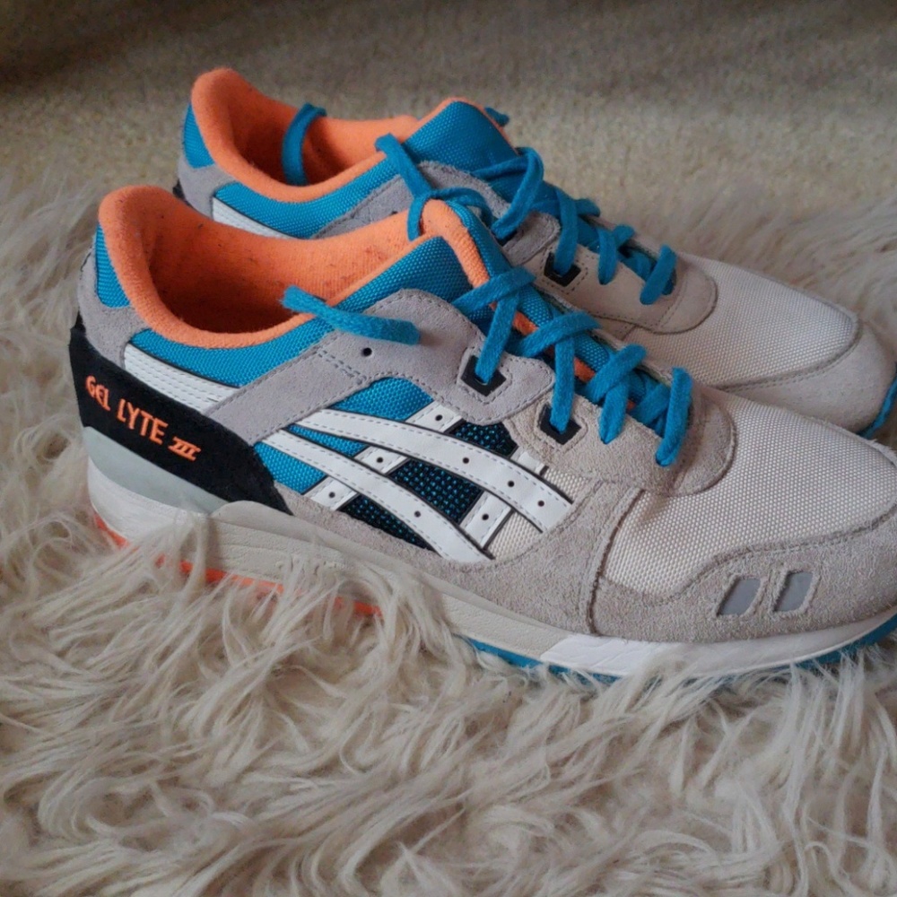 Tan aqua blue/ orange gel lyte iii